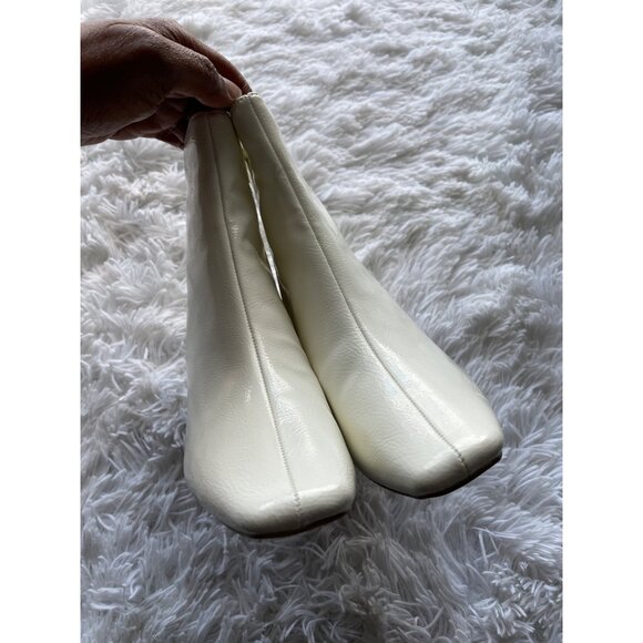 TRU COMFORT FOAM Cream Faux Leather Ankle Boots Size 6 - Picture 5 of 9